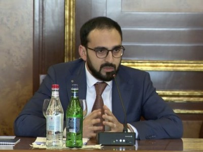 Տիգրան Ավինյանը դատի է տվել Բորիս Թամոյանին