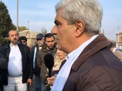 Իմ գաղտնիքը մեկն է, ես շփվում եմ տաքսիստների հետ եւ սնվում եմ այդ գաղափարներով. Ստեփան Գրիգորյան