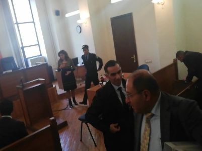 Рассмотрение жалобы в связи с мерой пресечения в отношении Роберта Кочаряна прервано