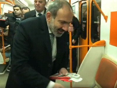 My Step alliance carries out parliament election campaign at Yerevan subway