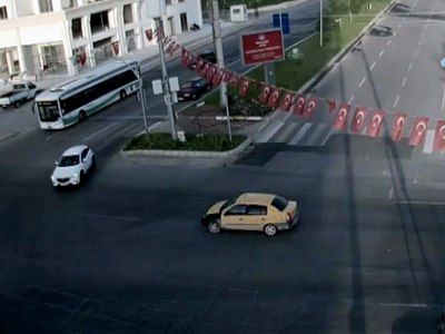 Անհավանական ավտովթարների շարքից
