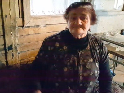 Ձայներ լսեցի, ասեցի՝ երեւի Ադրբեջանն է հարձակվել. Քնարիկ մայրիկի 15 հոգանոց ընտանիքը դեռ տնակում է ապրում