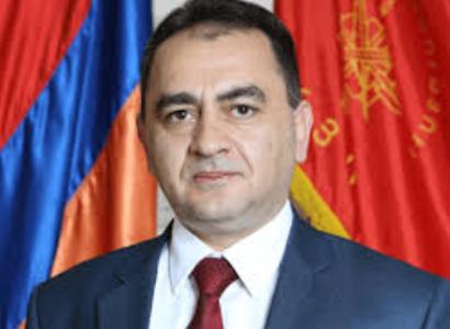 Խորհրդարանի պատերց դուրս է ձեւավորելու հիմնական ընդդիմությունը․ Արսեն Համբարձումյան