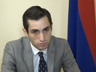 Դուք հայտարարեցիք, որ տրանսպորտի սակագնի չբարձրանալը օբյեկտիվ չէ. սա ի՞նչ մեսիջ էր գծատերերին. Խաժակյանը՝ քաղաքապետին