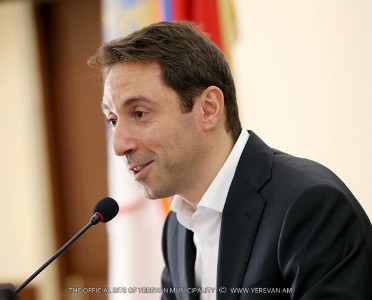 «Ժամանակ». Ո՞վ է անբանը. ՔՊ անդամները լուրջ խոսակցություն են ունեցել Հայկ Մարությանի հետ
