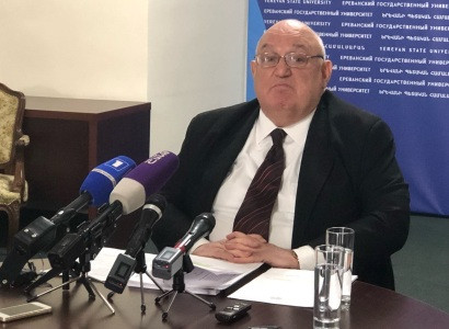 ԵՊՀ-ն երբեք քաղաքականացված չի եղել․ Արամ Սիմոնյանը հերքում է «տարիներով ծամծմված թեզը»