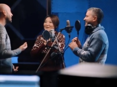 Beeline-ի ղեկավարությունը հայերեն է երգել (վիդեո)