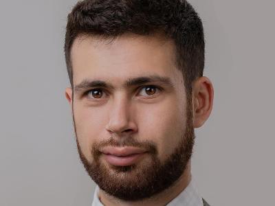 «Իրատես». Վահան Կոստանյանը՝ ԱԺ աշխատակազմի ղեկավար. 30 տոկոսի կրճատում է սպասվում