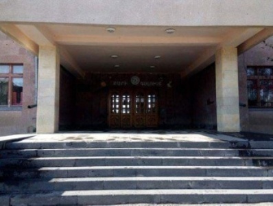 Գյումրիում թալանել են օլիմպիական չեմպիոն Արթուր Ալեքսանյանի մոր ղեկավարած դպրոցը
