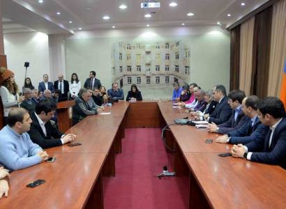 Փաստաբանները նախաձեռնում են իրենց իրավունքների պաշտպանության միջոցառումներ
