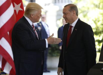 Trump warns Turkey of economic devastation if Kurdish forces attacked