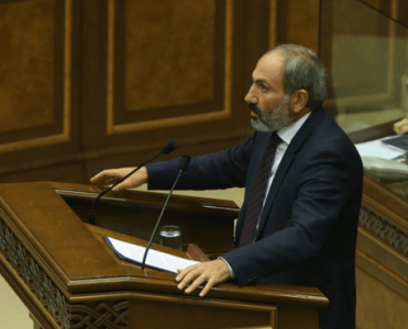 «Իրատես». Փաշինյանը՝ թիմակիցներին. Ուշադիր եղեք, որ հանկարծ ԲՀԿ եւ «Լուսավոր Հայաստանի» հարաբերությունները չլարվեն
