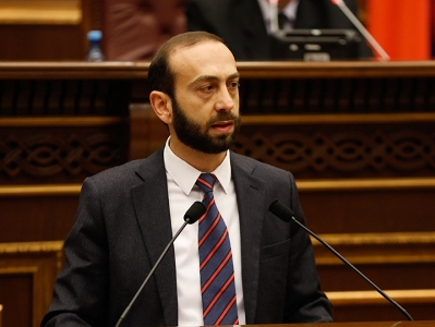 Ararat Mirzoyan: Armenian pogroms were carried out in Baku, these days in 1990