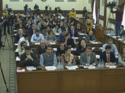 Երեւանում գործող տնտեսվարողների համար տեղական տուրքերի արտոնություններ սահմանվեցին