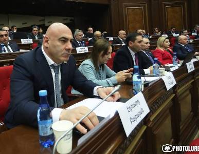 «Հրապարակ». Նոր իշխանությունը ԲՀԿ-ին «վտարում» է իր աշխատասենյակներից. Ում է բաժին հասել գեներալ Մանվելի աշխատասենյակը