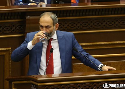 «Փաստ». Ինչո՞ւ է իշխանությունը ցայտնոտի մեջ. Հակահեղափոխությունն այլևս պետք է փնտրել իշխանության ներսում