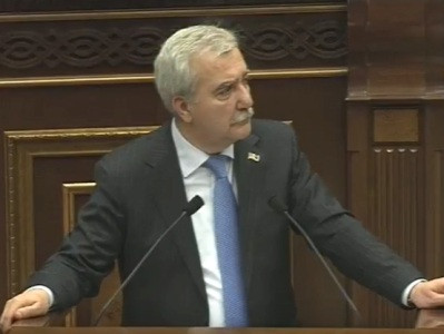 Հայաստանի ԶՈՒ զինվորական հանդերձանքի մատակարարները միայն շահույթ են հետապնդել. Անդրանիկ Քոչարյան