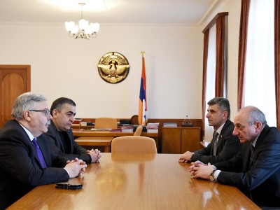 Artsakh President meets ARF Bureau representatives