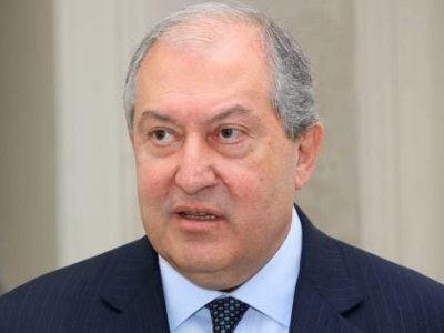 President: Government structure should be determined by PM, government