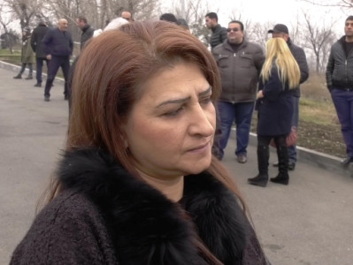Մենք հող չունենք տալու. Արմենակ Ուրֆանյանի մայր