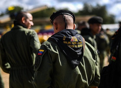 US urges Venezuelan military to accept peaceful transfer of power