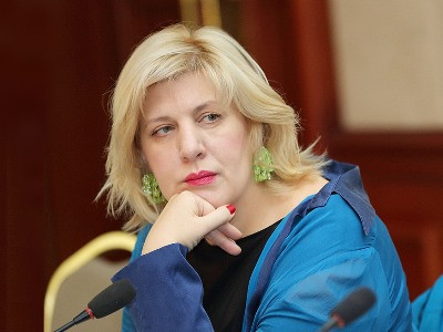 CoE commissioner recommends measures to improve women’s rights in Armenia