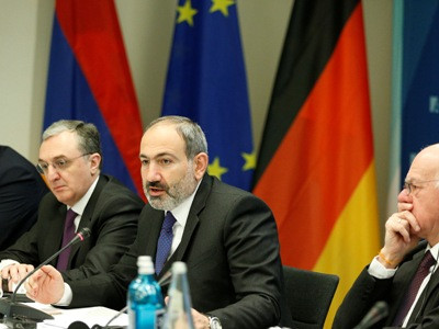Pashinyan: Armenia is going through democratic transformation (PHOTOS)