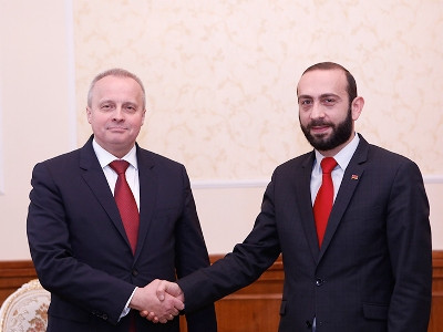 Ararat Mirzoyan and Ambassador of Russia discuss agenda of Armenian-Russian cooperation