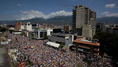 US delivers first batch of humanitarian assistance for Venezuela