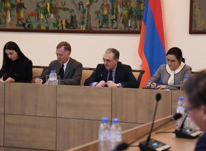 Armenia FM receives EU ambassadors, special envoys for EaP