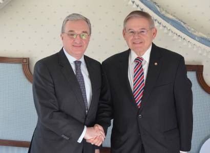 Armenian FM, member of U.S. Senate Committee highlight protection of ethnic and religious minorities in Middle East