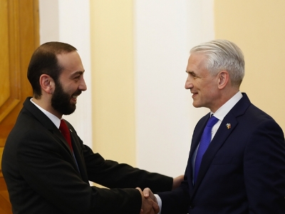 Ararat Mirzoyan and Shombi Sharp discuss new perspectives of cooperation