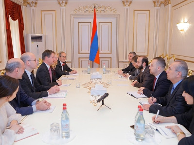 Parliament speaker, France ambassador discuss electoral reforms in Armenia