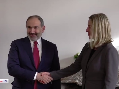 Mogherini and Pashinyan meet in Brussels