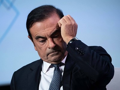 Ex-Nissan, Renault boss Ghosn leaves jail on bail