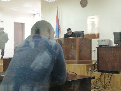 Побывавший в заложниках у членов группы «Сасна црер» полицейский против их амнистии