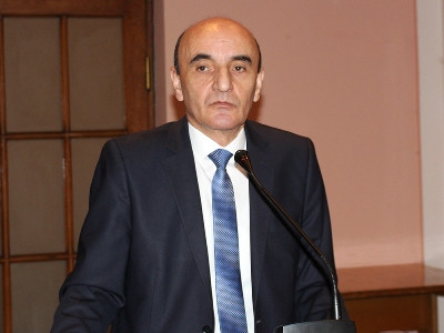 ՀՀ ԳԱԱ արվեստի ինստիտուտի տնօրենի պաշտոնում վերընտրվել է Արարատ Աղասյանը