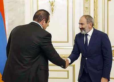 «Ժամանակ». Փաշինյանն ու Ծառուկյանը հանդիպել են. ԲՀԿ ղեկավարը վարչապետին խորհուրդ է տվել