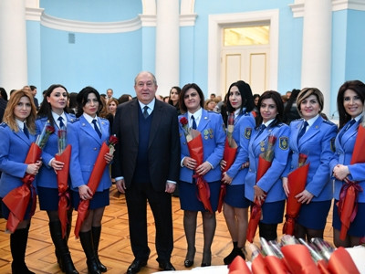 Թող գարնանային տոները ուրախություն, երջանկություն բերեն բոլոր կանանց ու նրանց ընտանիքներին. Արմեն Սարգսյան