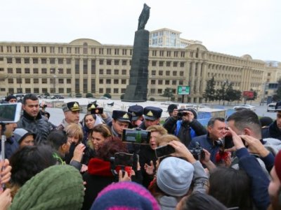 Women's March 8 protest dispersed in Baku