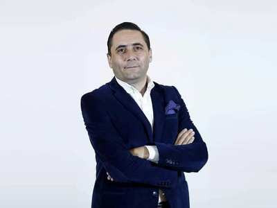 «Կնոջ մեջ ազնվությունն  եմ գնահատում». Արման Աբովյան