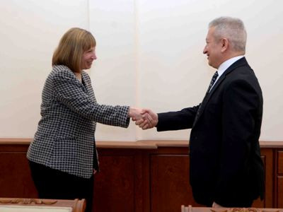 Ատոմ Ջանջուղազյանը ԱՄՆ դեսպանի հետ քննարկել է ՀՀ-ում ներդրումային բարենպաստ միջավայր ստեղծելու նախապայմանները