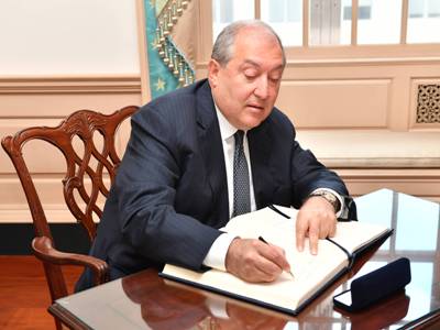 Armenia President signs law on citizens not having completed compulsory military service