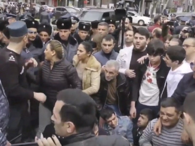 Եթե Մարությանը չեկավ, բենզինը լցնելու եմ վրաս, վառեմ․ սրճարանի աշխատակից