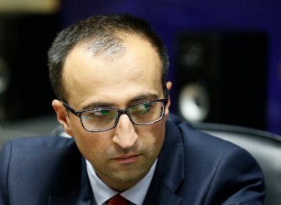 Արսեն Թորոսյանը Մարտի 8-ի առթիվ ինքն իրեն շուրջ 2.5 մլն դրամ պարգավճար է տվել. Politik.am