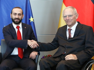 Parliament Speaker suggests establishing Armenian-German University in Armenia