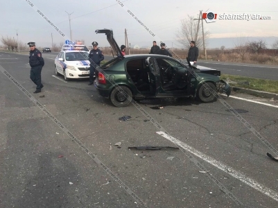 Խոշոր վթար Արմավիրում. բախվել են Opel-ները. Կան վիրավորները (ֆոտո)