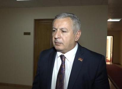 «ՊԵԿ աշխատողներն էլ են զինվորներ». Դավիթ Անանյանը ԲՀԿ-ի հետ հանդիպմանը խոսել է պարգեւավճարներից