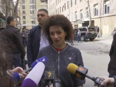 Ոտքի վրա փոխեց պլանները. Աննա Հակոբյանը՝ Փաշինյանի մասին