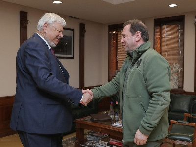 Armenia Defense Minister receives Ambassador Kasprzyk